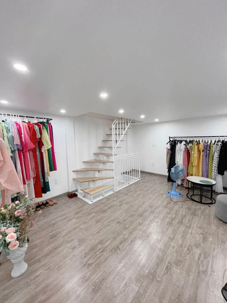 Nhà mặt tiền Nguyễn Chí Thanh, Hải Châu, 28,2m² - 10,8 tỷ - Ảnh thu nhỏ 5