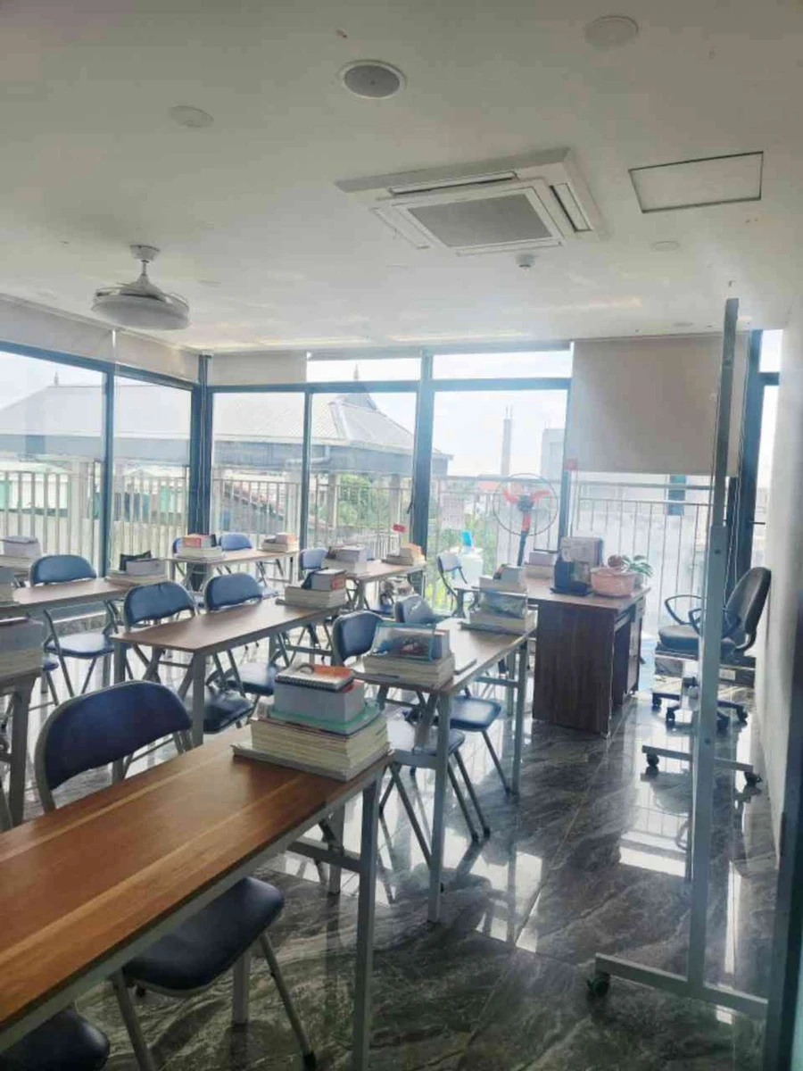 Bán tòa nhà 8 tầng 435m² MT 30m Sài Sơn Hà Nội 30 tỷ - Ảnh thu nhỏ 3