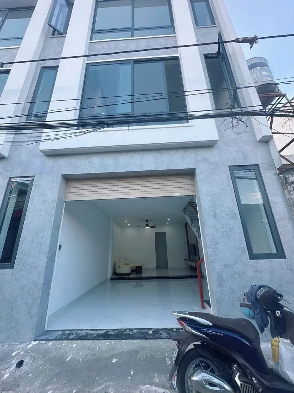 Bán nhà hẻm Quận 1, 52.3m², 3 phòng, 3.6 tỷ - Ảnh 1