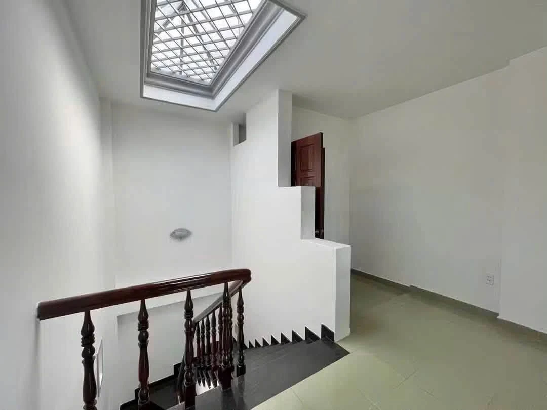 Bán nhà 4 tầng 32m2, 3PN, ô tô ngủ nhà ở Tân Bình - Ảnh thu nhỏ 4