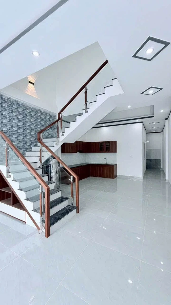 Bán gấp nhà hẻm 5x21, sổ riêng, 2 tỷ 150, Quận 12 - Ảnh thu nhỏ 3