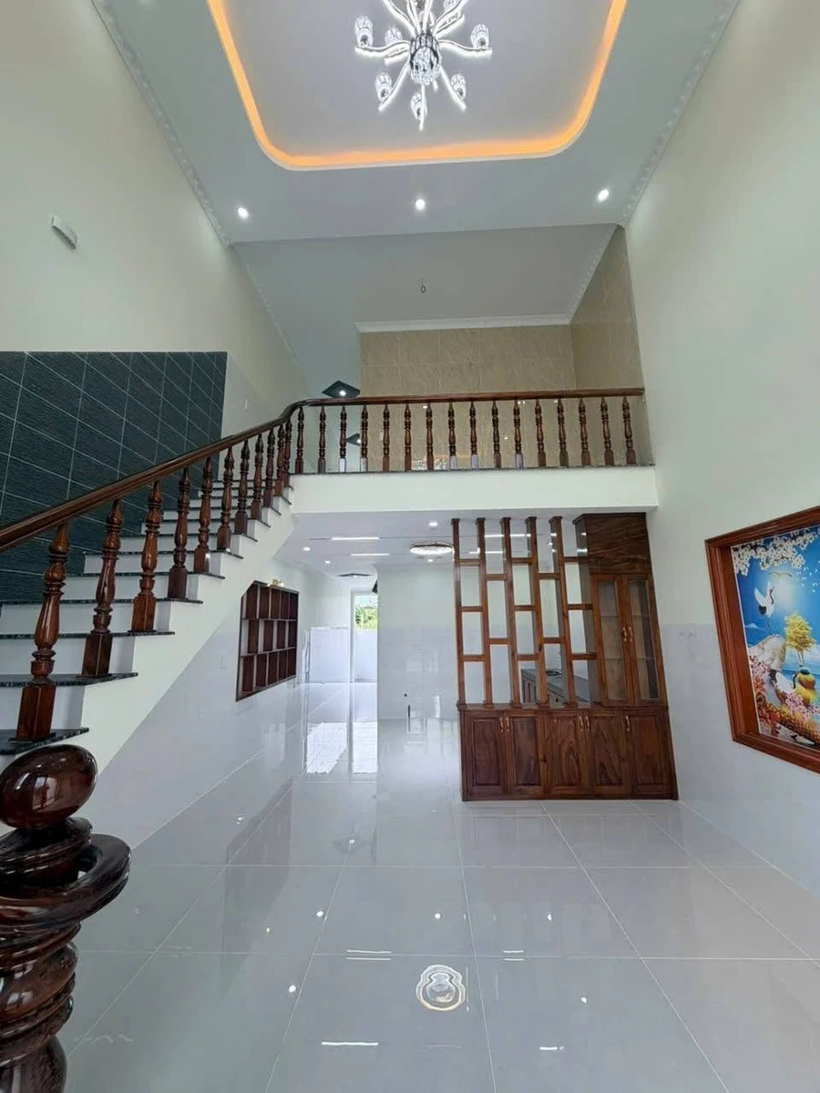 Bán nhà lầu lửng 80m² 3 phòng ngủ Long Điền Bà Rịa - Ảnh thu nhỏ 2