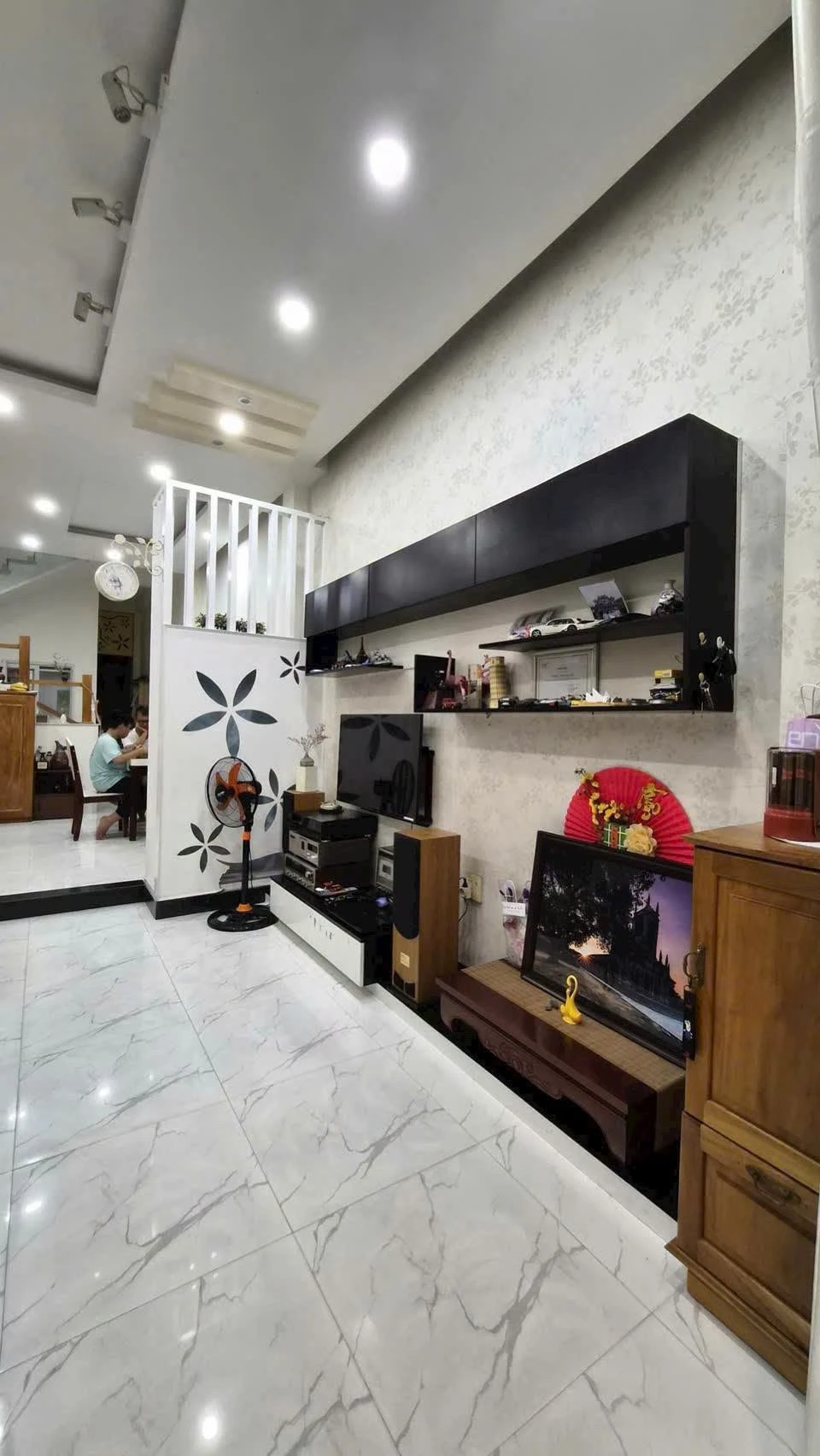 Bán nhà 2 tầng mặt tiền 66m2 Trần Nhật Duật Nha Trang 10,5 tỷ - Ảnh 1