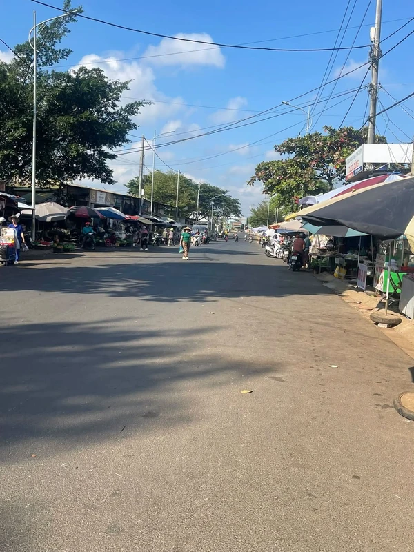 Bán nhà mặt tiền Phan Huy Chú 67.5 m², Quận 1