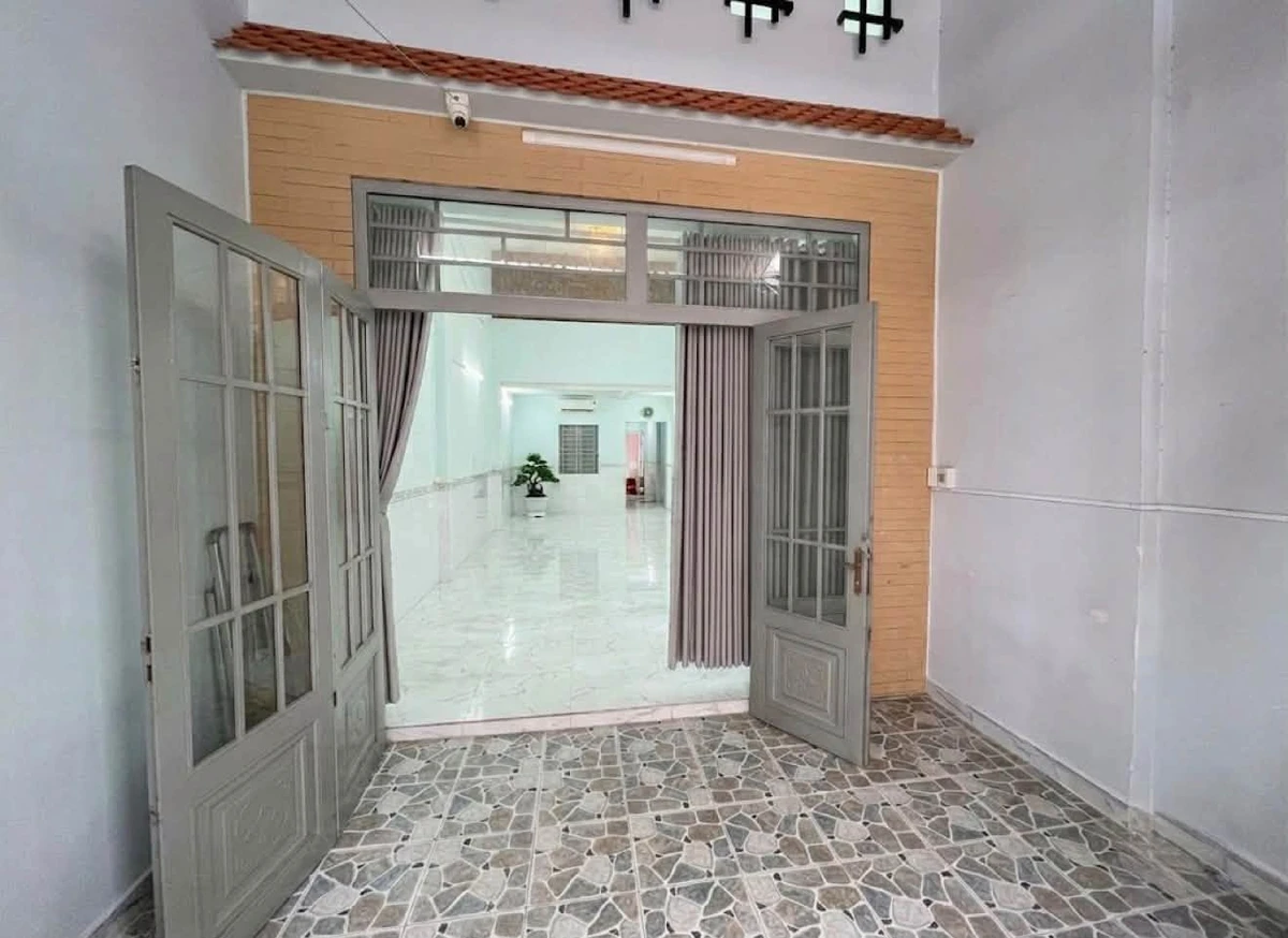 Bán nhà 2 tầng 84m2 Lê Trọng Tấn, Tân Phú - 4 tỷ 95 - Ảnh thu nhỏ 2