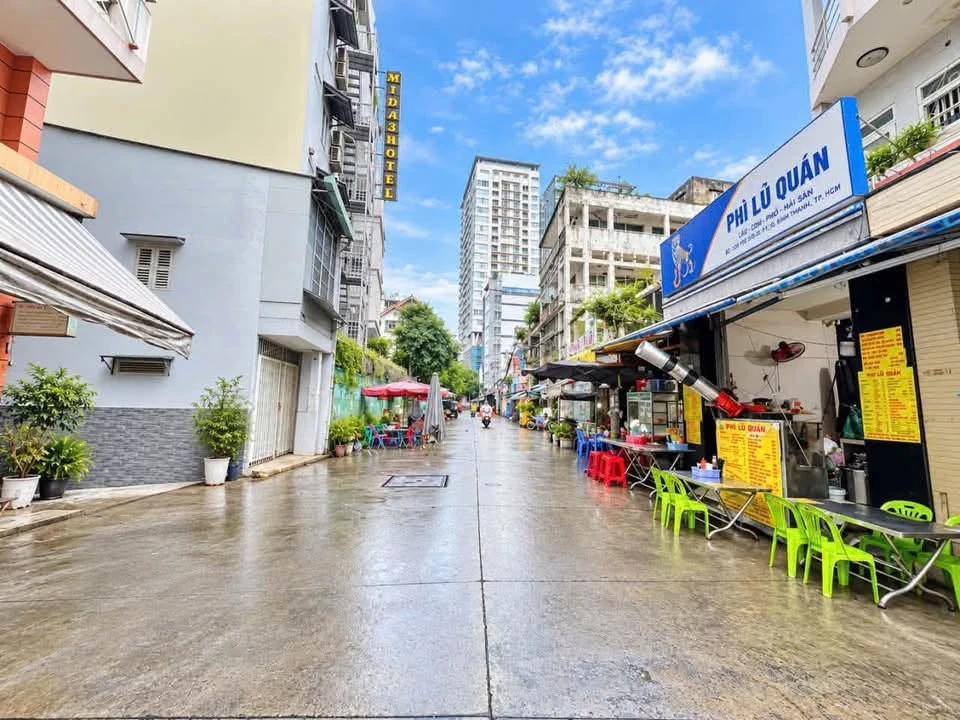 Bán nhà mặt tiền Phú Nhuận 81m² 4PN 13 tỷ - Ảnh thu nhỏ 3