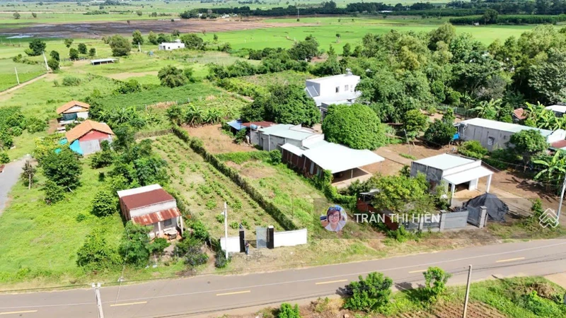 Mặt tiền đường Nam Kì Khởi Nghĩa - Đất Đỏ - 492m2 - quá ngộp