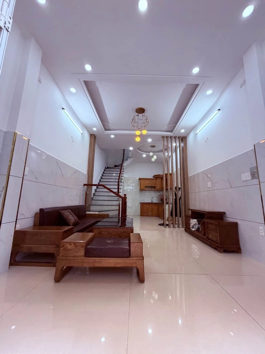 Bán nhà hẻm xe hơi 40m2 đường Chiến Lược, Bình Tân, giá 5,29 tỷ - Ảnh thu nhỏ 3