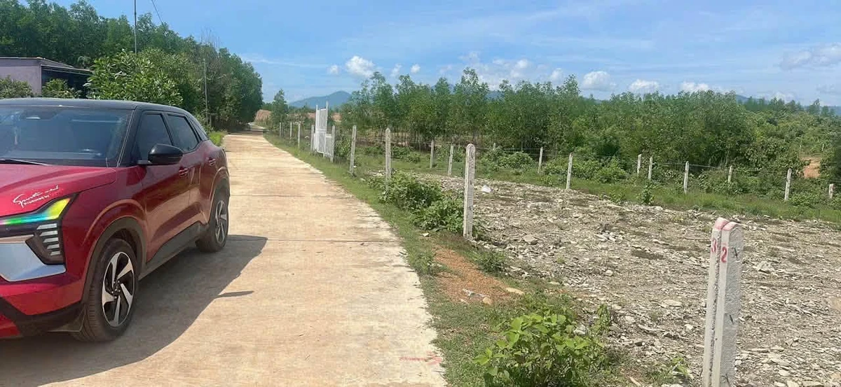 Bán lô đất Khánh Bình 177m2 full thổ cư 190 triệu - Ảnh 1