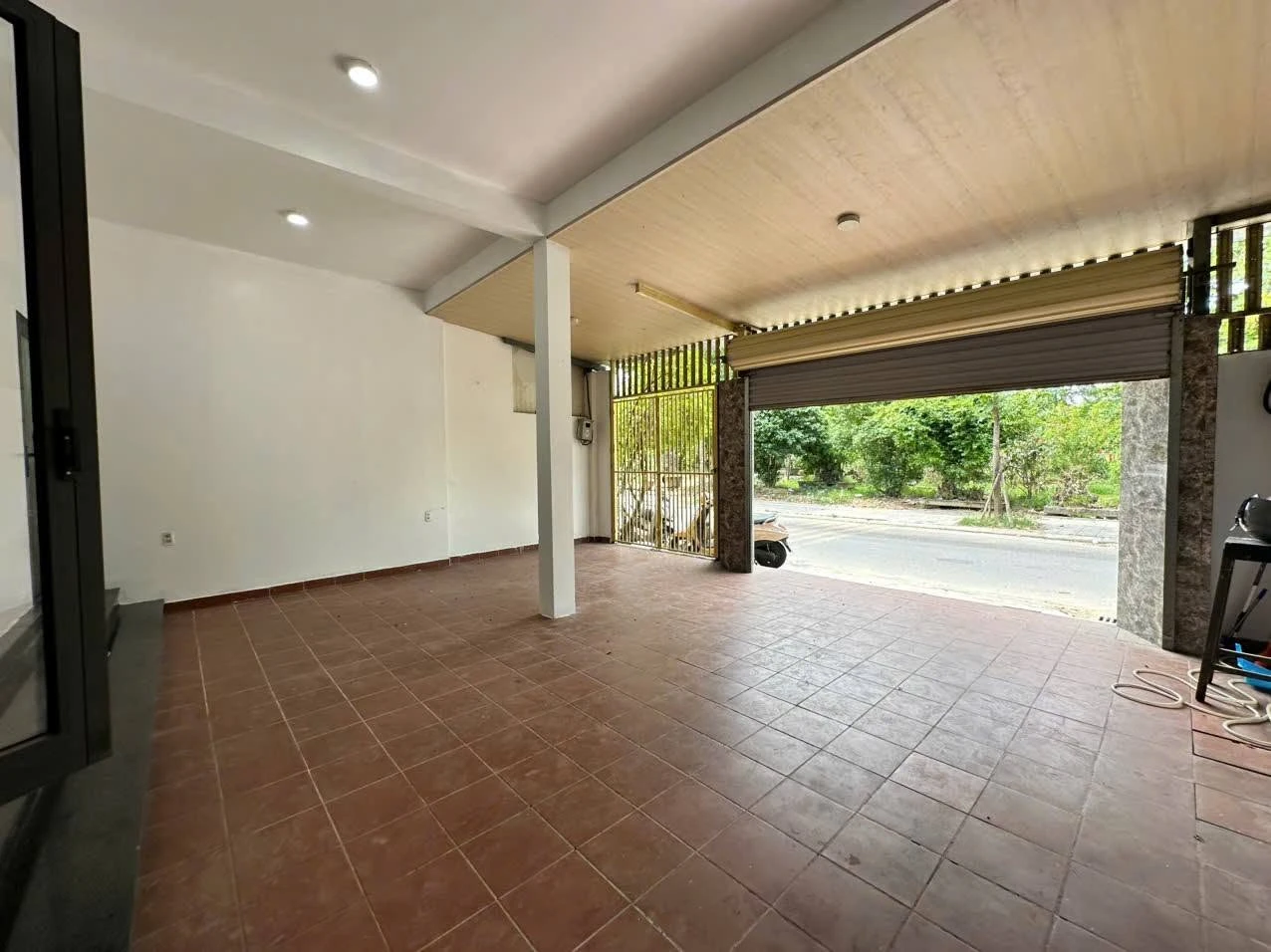 Bán nhà mặt tiền Đặng Văn Ngữ Huế 185m², 4 phòng, 7 tỷ - Ảnh 1