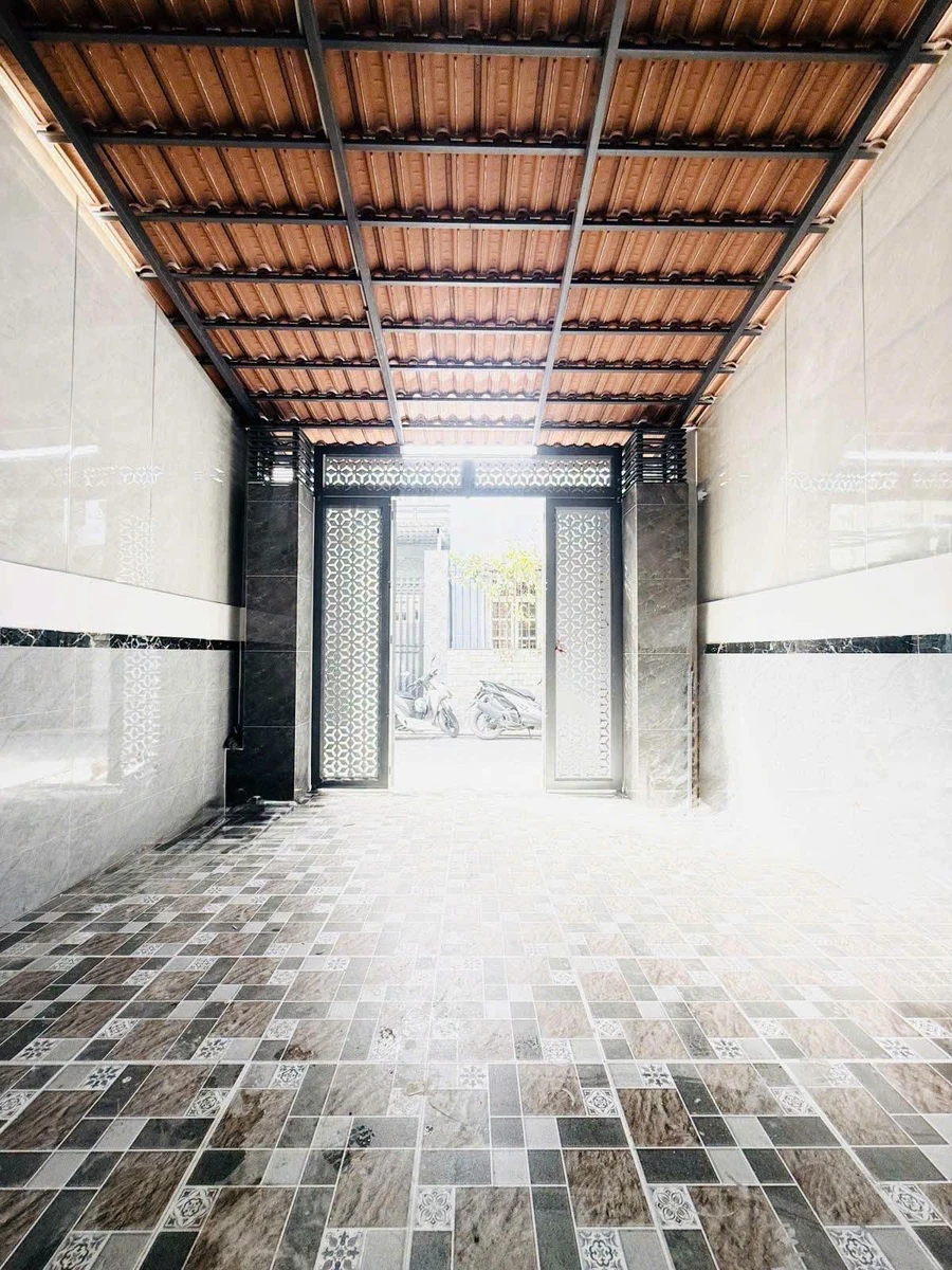 Bán nhà 2 tầng 62m², 2PN, ô tô đỗ cửa, Tân Chánh Hiệp, Quận 12 - Ảnh thu nhỏ 3
