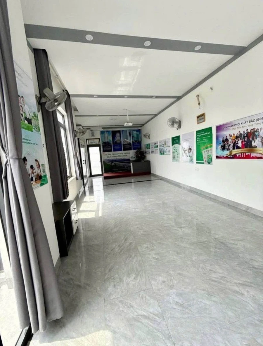 Bán nhà 2 mặt tiền Hà Huy Tập 140m² - 5,4 tỷ - Ảnh thu nhỏ 4
