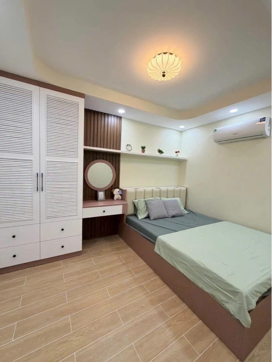 Bán nhà 2 tầng 50m2 Phạm Hữu Lầu Quận 7, giá 5 tỷ - Ảnh thu nhỏ 3