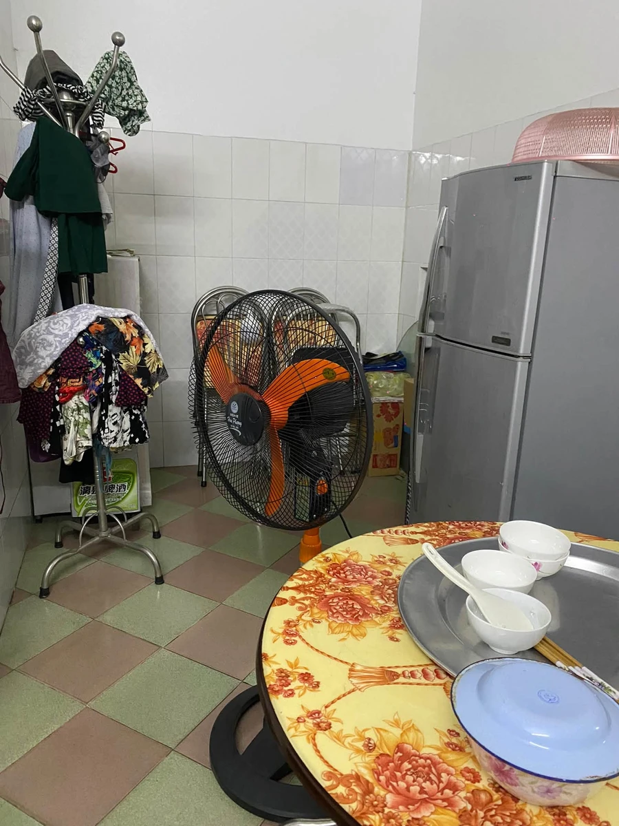 Bán nhà 3 tầng 65m2, 3 PN gần chợ Địa Chất - Ảnh thu nhỏ 3