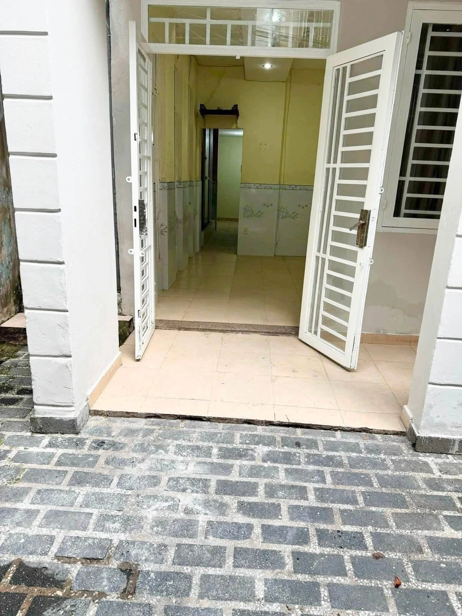 Cho thuê nhà nguyên căn 3PN, 125m² Tân Sơn, Tân Bình - Ảnh thu nhỏ 2