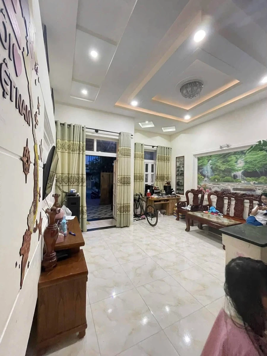 Bán nhà 1 trệt 1 lầu mặt tiền Nguyễn Xí Phan Thiết, 100m2 - Ảnh thu nhỏ 2