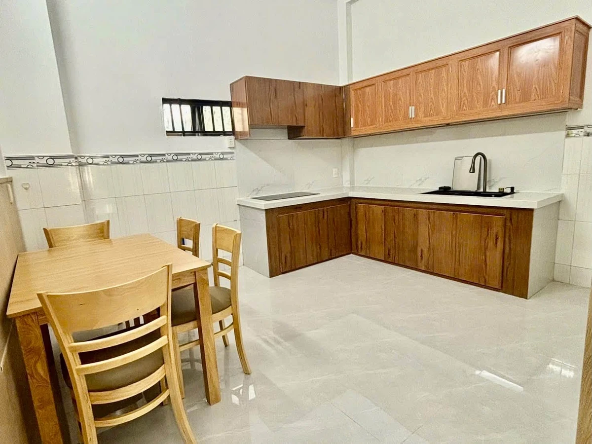 Bán nhà phố 4PN Đường 185, Phước Long B, Q.9 – 56m² – 5.2 tỷ - Ảnh thu nhỏ 3