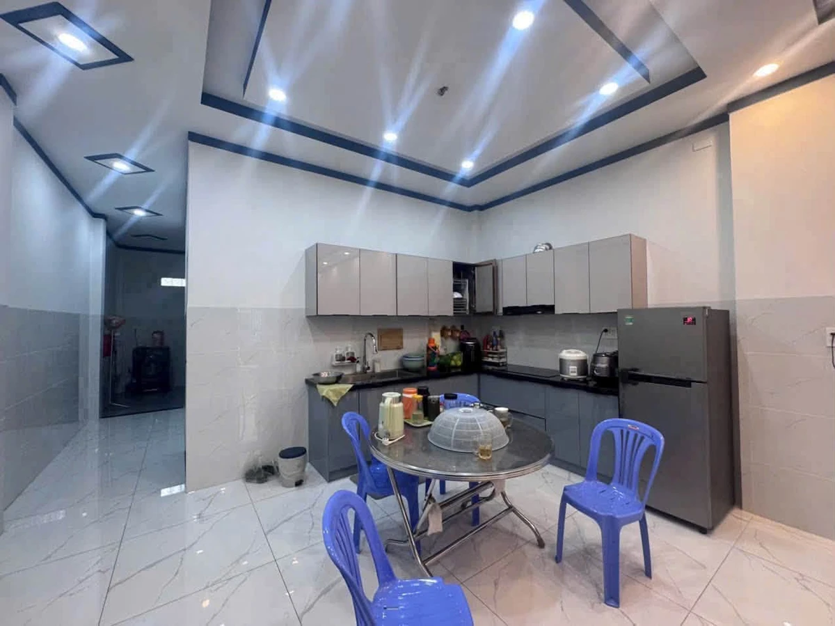 Bán nhà 90m² 3 phòng ngủ gần BV Đồng Nai, 4 tỷ - Ảnh thu nhỏ 2