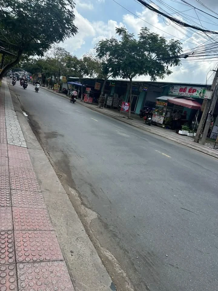 Cho thuê mặt bằng 30m² mặt tiền Nguyễn Thị Định, Bến Tre - Ảnh 1