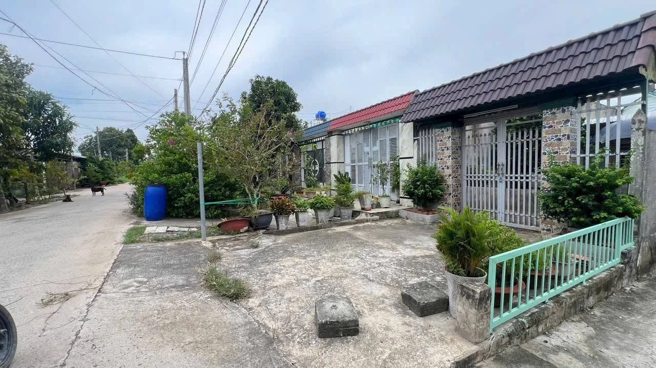 Bán nhà 5x41 (214m²) sau chợ Hoà Khánh, Đức Hòa, Long An - 1 tỷ 450 - Ảnh 1