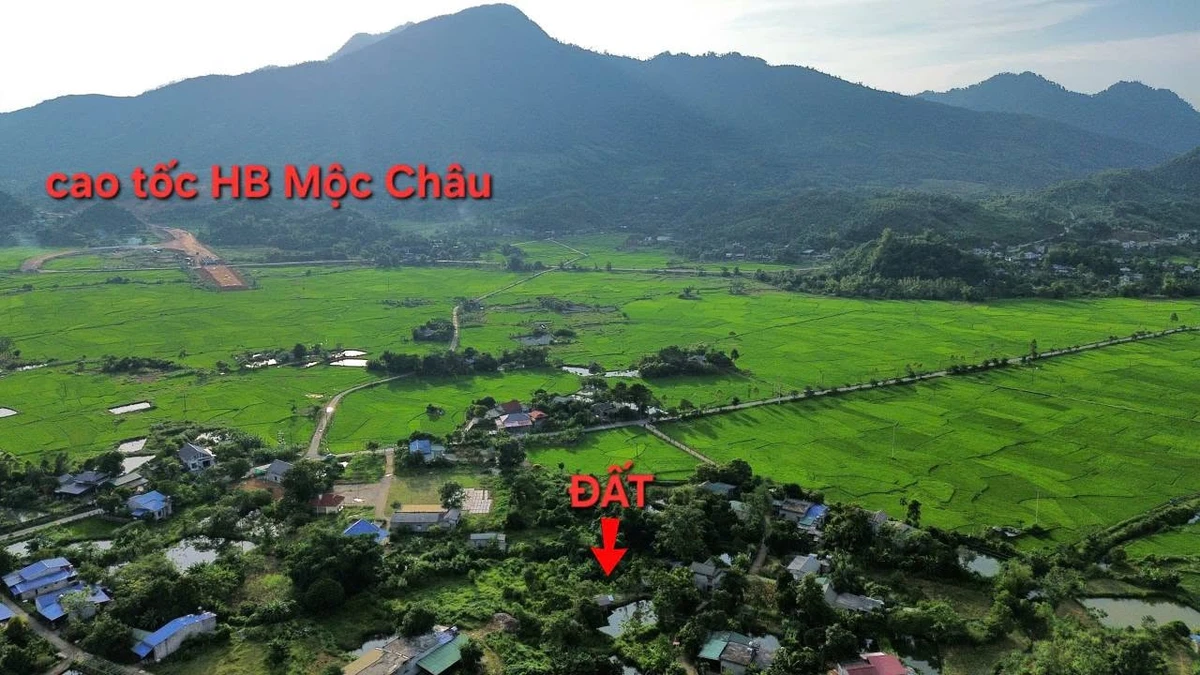 Bán đất 1400m² (400m² thổ cư) bám suối Đà Bắc Hòa Bình 900 triệu - Ảnh thu nhỏ 2