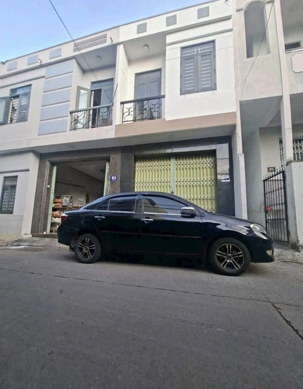 Nhà mặt tiền 40m² gần vòng xoay Đống Đa, Quy Nhơn, 2.6 tỷ
