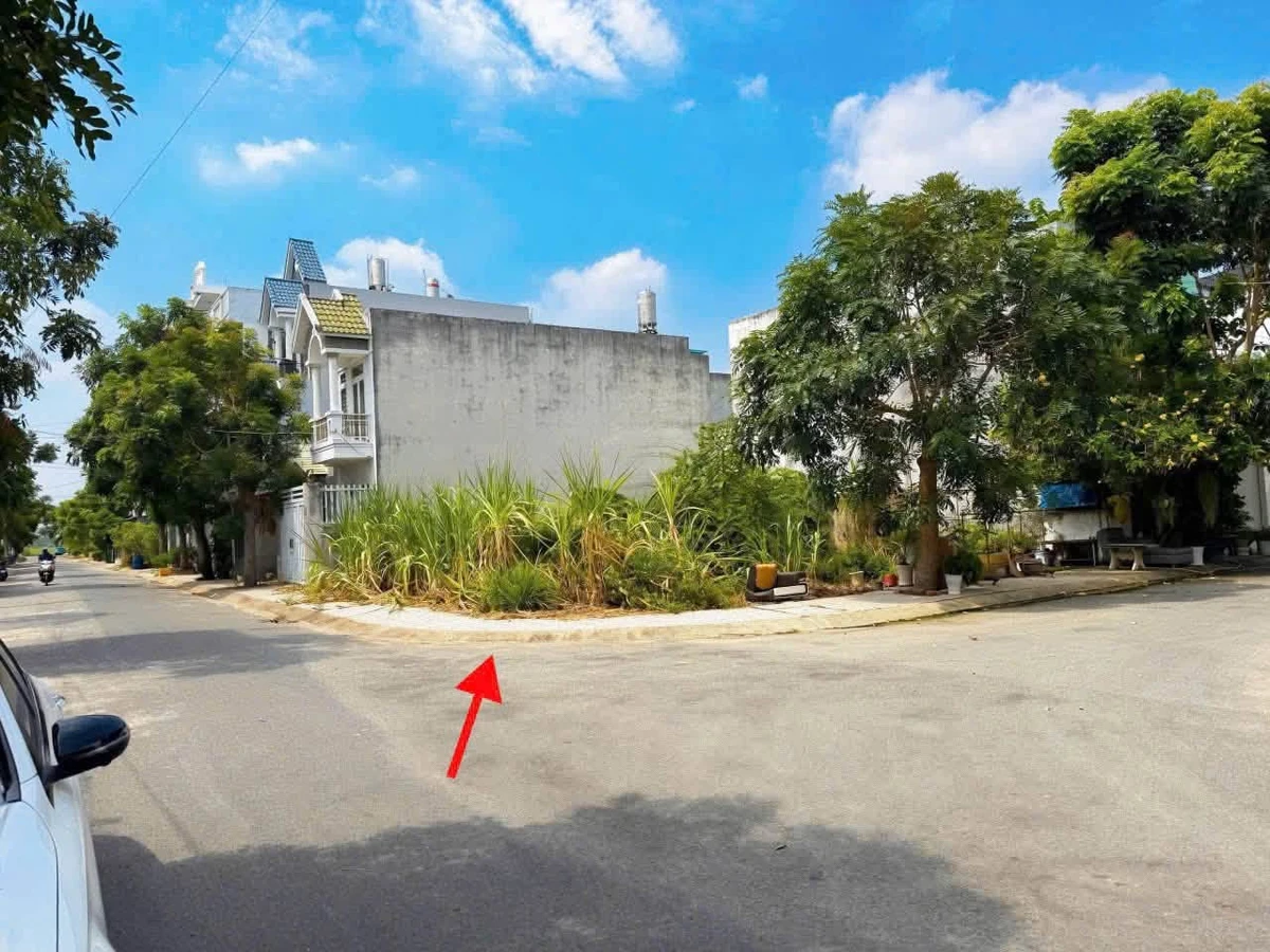 Bán lô góc 2 mặt tiền 97,7m2 KDC Cát Tường Phú Sinh, giá 1,73 tỷ - Ảnh thu nhỏ 2