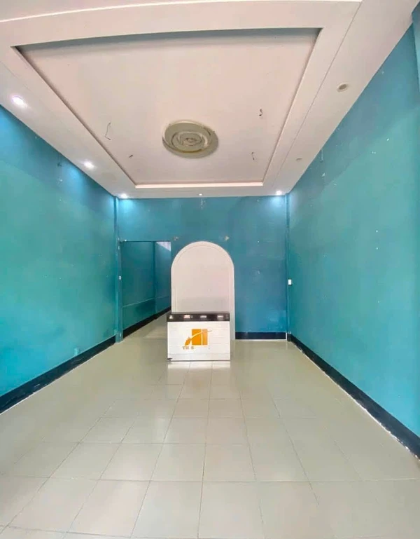 Cho thuê nhà mặt tiền Nguyễn Thái Học, 150m2, 5PN, 15tr/tháng
