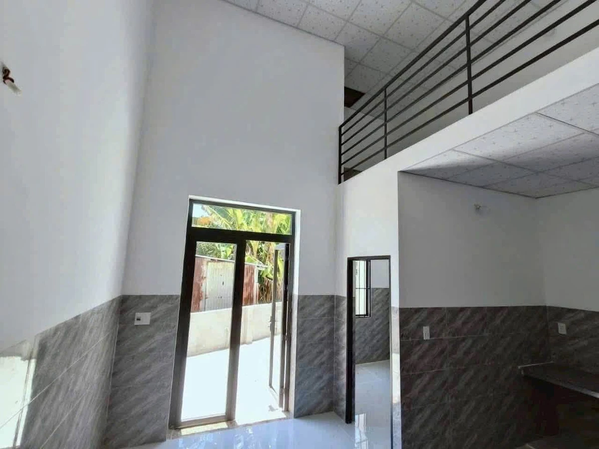 Bán gấp nhà 40m² có gác lửng, 1 phòng ngủ tại Long Hải giá 520 triệu - Ảnh thu nhỏ 3