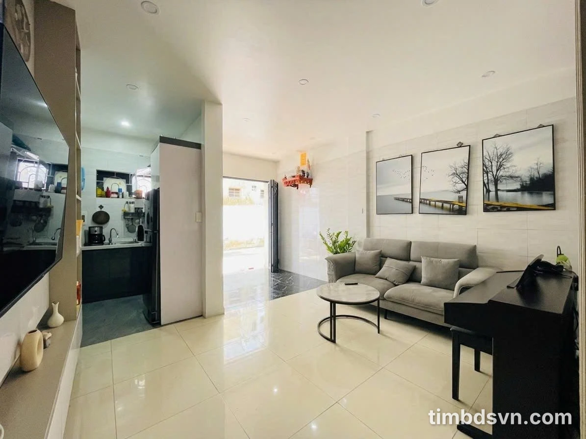 Bán nhà 55m² mặt tiền 6m khu Hồ Sen, hơn 2 tỷ - Ảnh 1