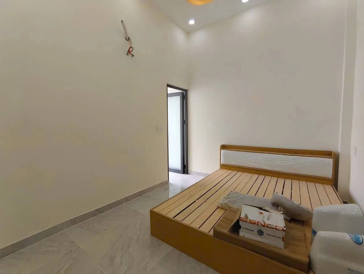 Nhà phố bán Đức Hòa Đông 142.5m² 3PN có hồ bơi 2,55 tỷ - Ảnh thu nhỏ 5