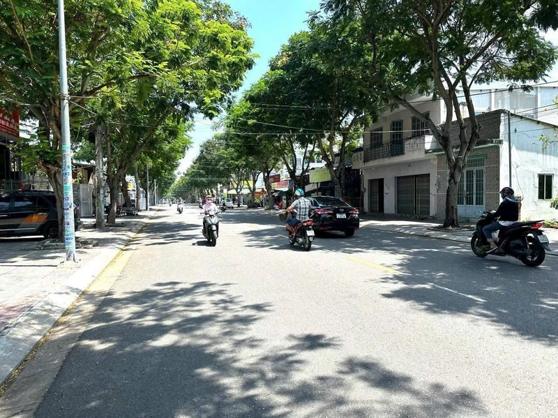 Bán nhà mặt tiền kinh doanh Điện Biên Phủ, Long Toàn, Bà Rịa 100m2