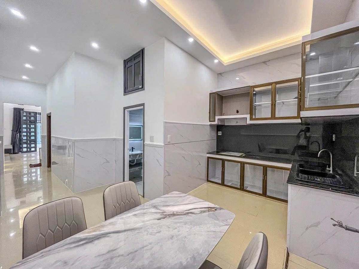 Bán nhà 1 trệt 1 lầu 150m2 Cần Thơ 2 tỷ 8 - Ảnh thu nhỏ 5