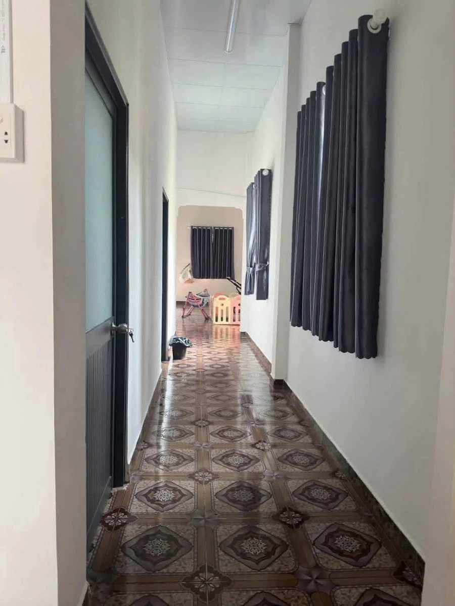 Bán nhà 2PN Bình Phước, Bình Dương, 216m² - Ảnh thu nhỏ 4