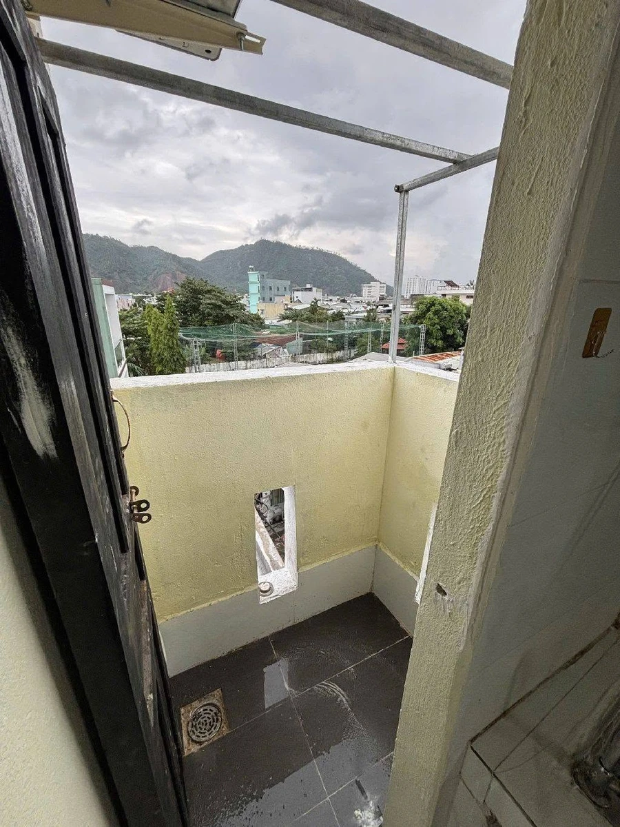Bán toà căn hộ 4,5 tầng 142,4m² Đồng Kè Liên Chiểu 10,7 tỷ - Ảnh thu nhỏ 4
