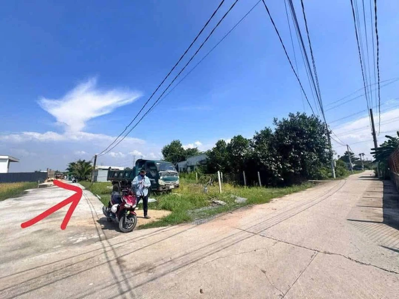 Bán 2 nền đất bê tông Mỹ Hạnh 115m² 750 triệu