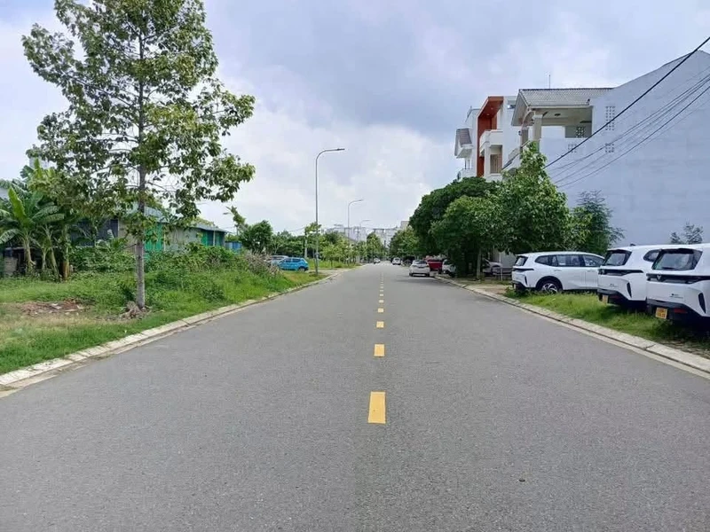 Bán lô đất thổ cư 100m2 Hoàng Bích Sơn Phan Thiết