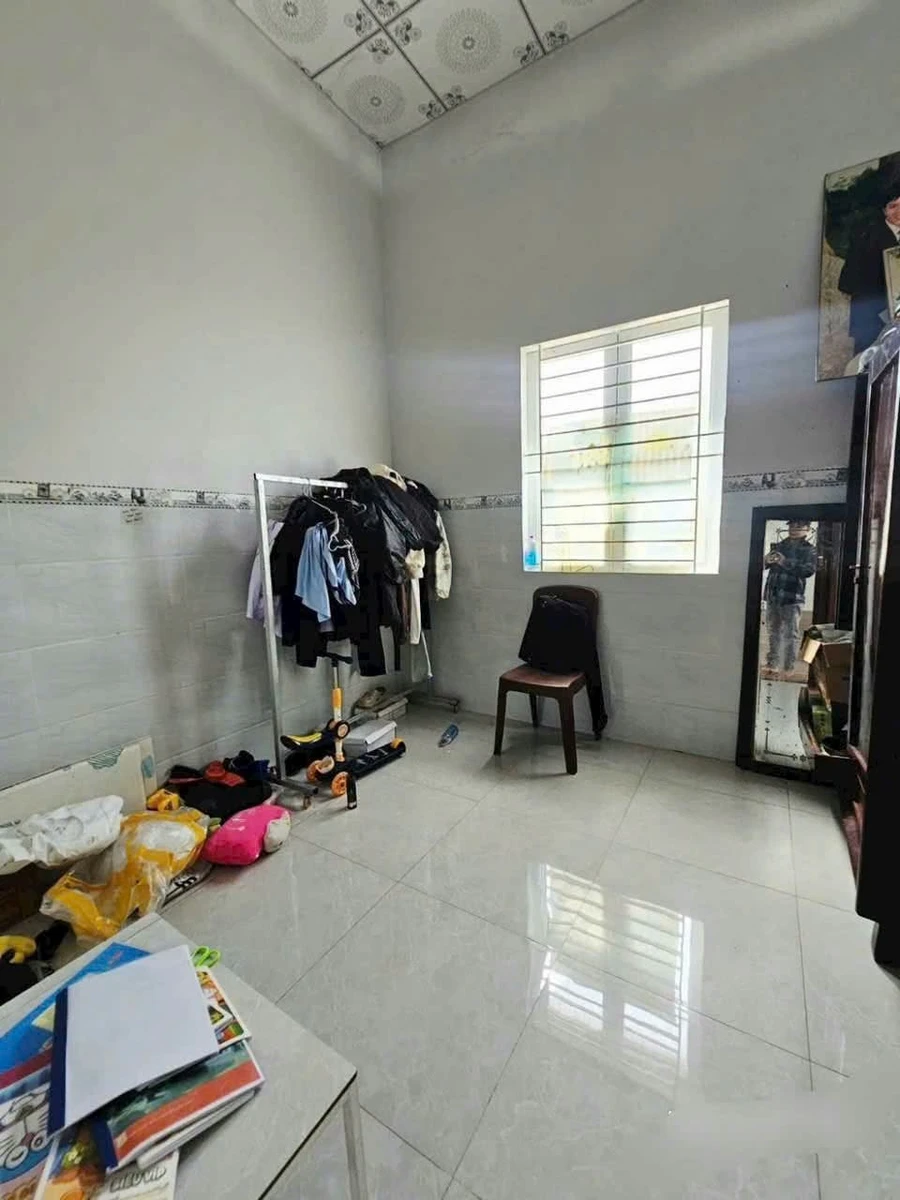 Bán nhà cấp 4 145 m² gần Trường Hoàng Lê Kha 1,35 tỷ - Ảnh thu nhỏ 3