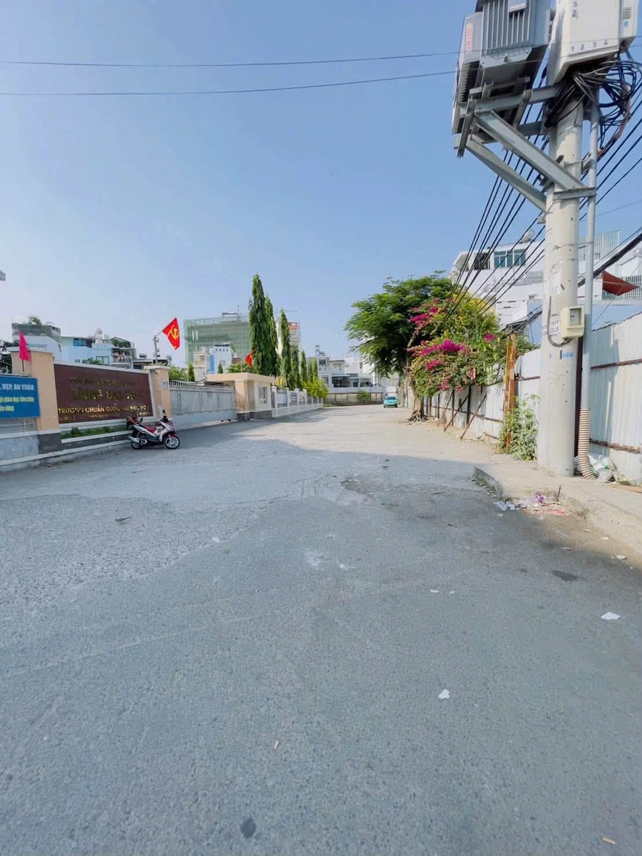 Bán nhà đôi ngang 7m, 5 tầng, 220m², Quận 4 - Ảnh thu nhỏ 4