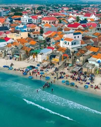 Bán nhà view biển Bá Hà 1, Dốc Lết, 185 m2, 6 phòng - Ảnh thu nhỏ 3