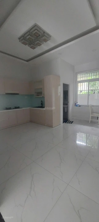 Nhà trục chính 1 trệt 3 lầu vị trí kinh doanh siêu vip tại khu công nghiệp Bình Minh giá 6 tỷ - Ảnh thu nhỏ 2