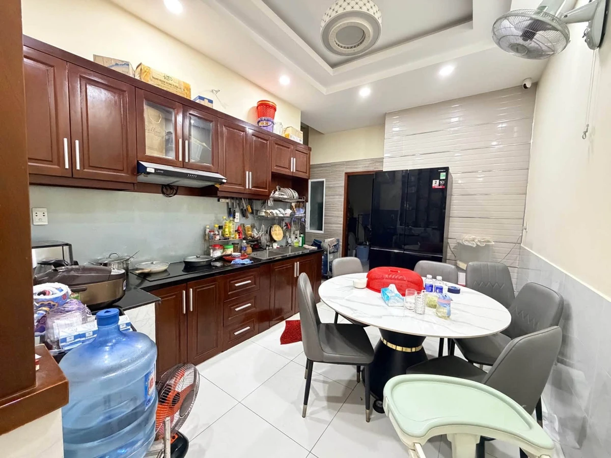 Bán nhà 4 tầng 63m2 sát mặt tiền Quang Trung, Gò Vấp, giá hơn 6 tỷ - Ảnh thu nhỏ 2