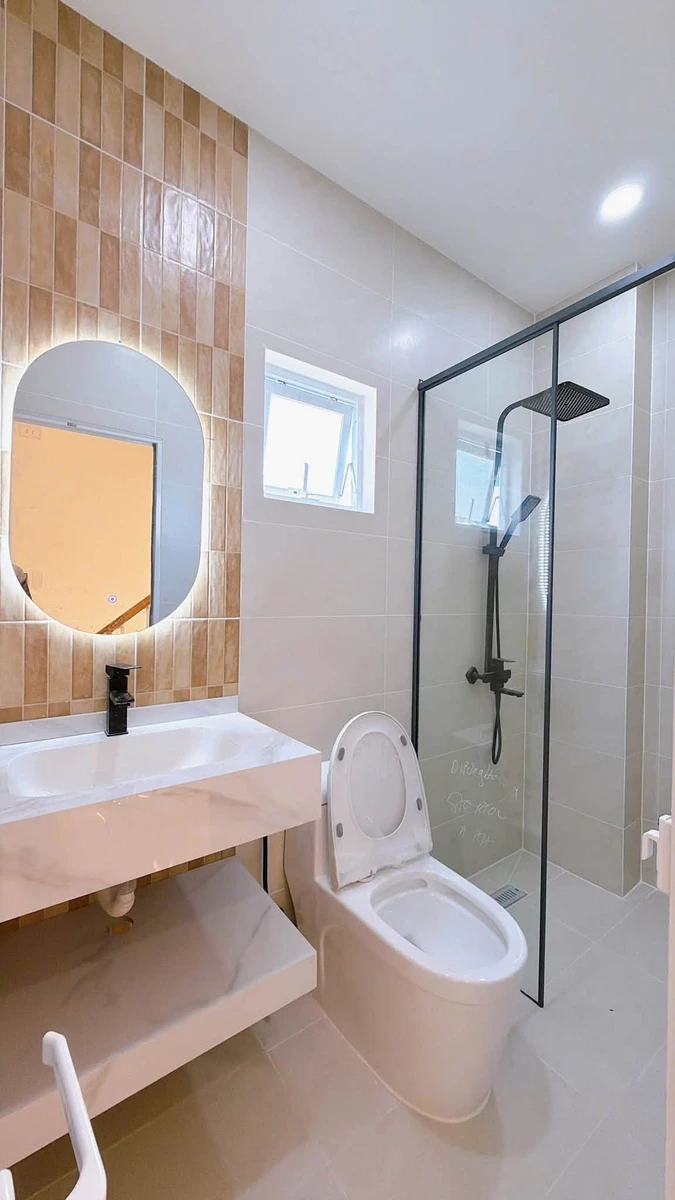 Bán nhà hẻm Hoàng Diệu, Phường Khánh Hội, Quận 4, 33m2, 1 trệt 2 lầu, giá 5,59 tỷ - Ảnh thu nhỏ 5