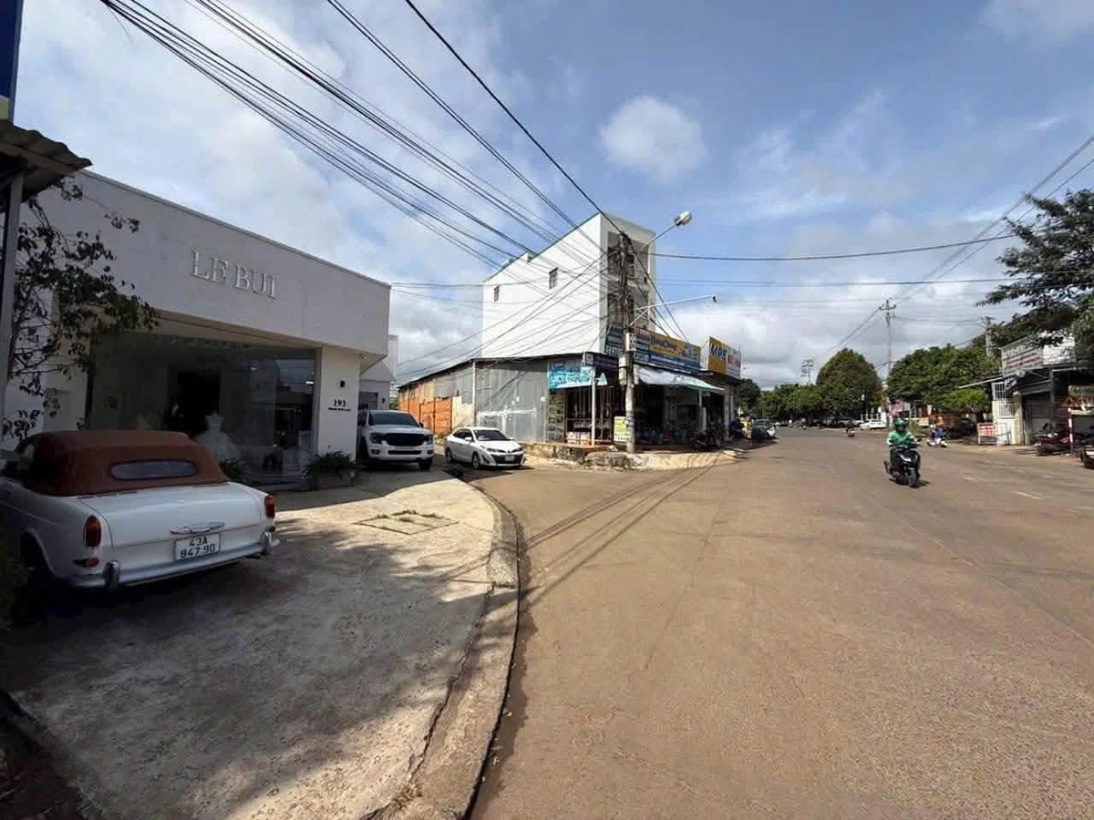 Bán nhà mặt tiền Phạm Ngũ Lão 100m² 5 tỷ 9 - Ảnh 1