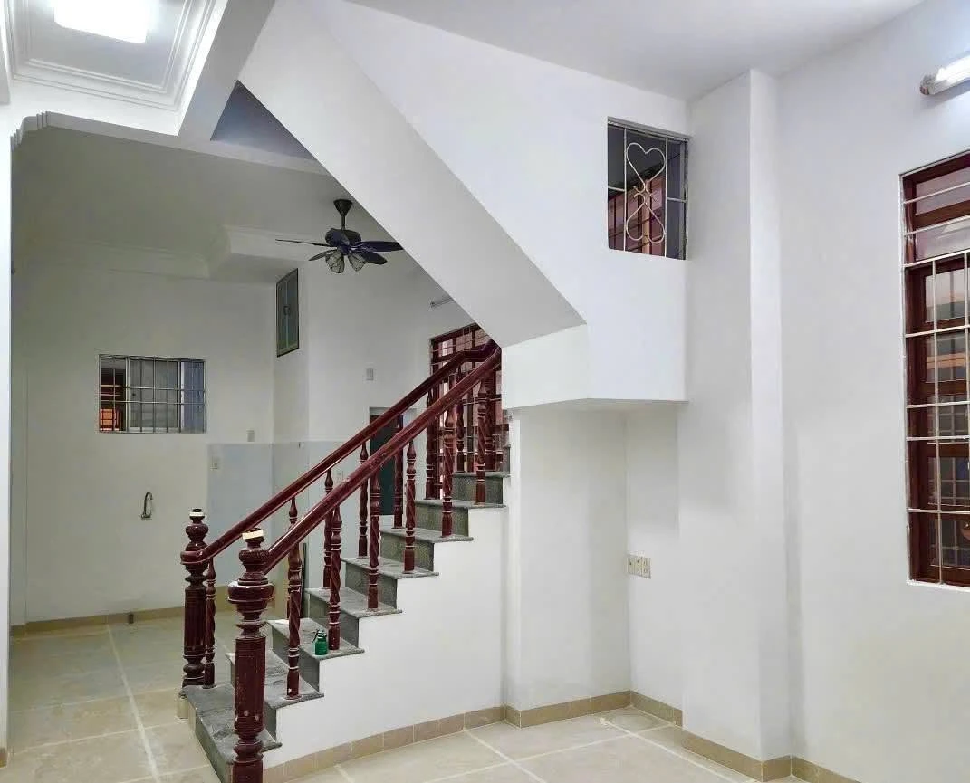 Bán nhà 4 tầng 136.4m2 giá 5.5 tỷ Nha Trang - Ảnh 1