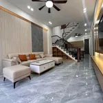 Nhà 3 tầng full nội thất Dĩ An 100m² giá 6.9 tỷ - Ảnh thu nhỏ 1