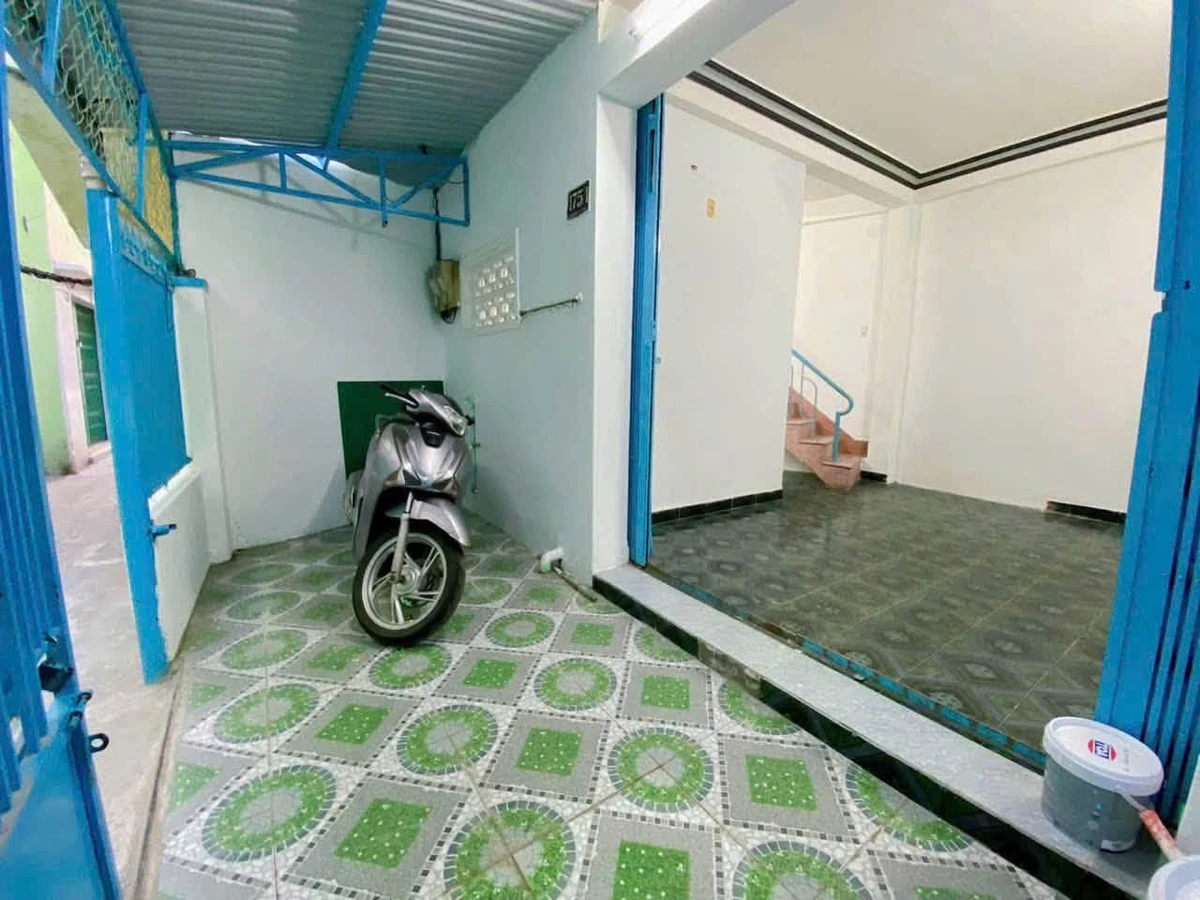 Bán nhà 1 trệt 2 lầu 3 mặt tiền, 82m2, Nha Trang, 3 tỷ 290 triệu - Ảnh thu nhỏ 3