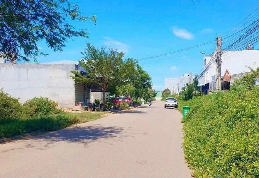 Bán lô đất Phan Thiết 100m² - 1 tỷ 350 triệu - Ảnh thu nhỏ 2