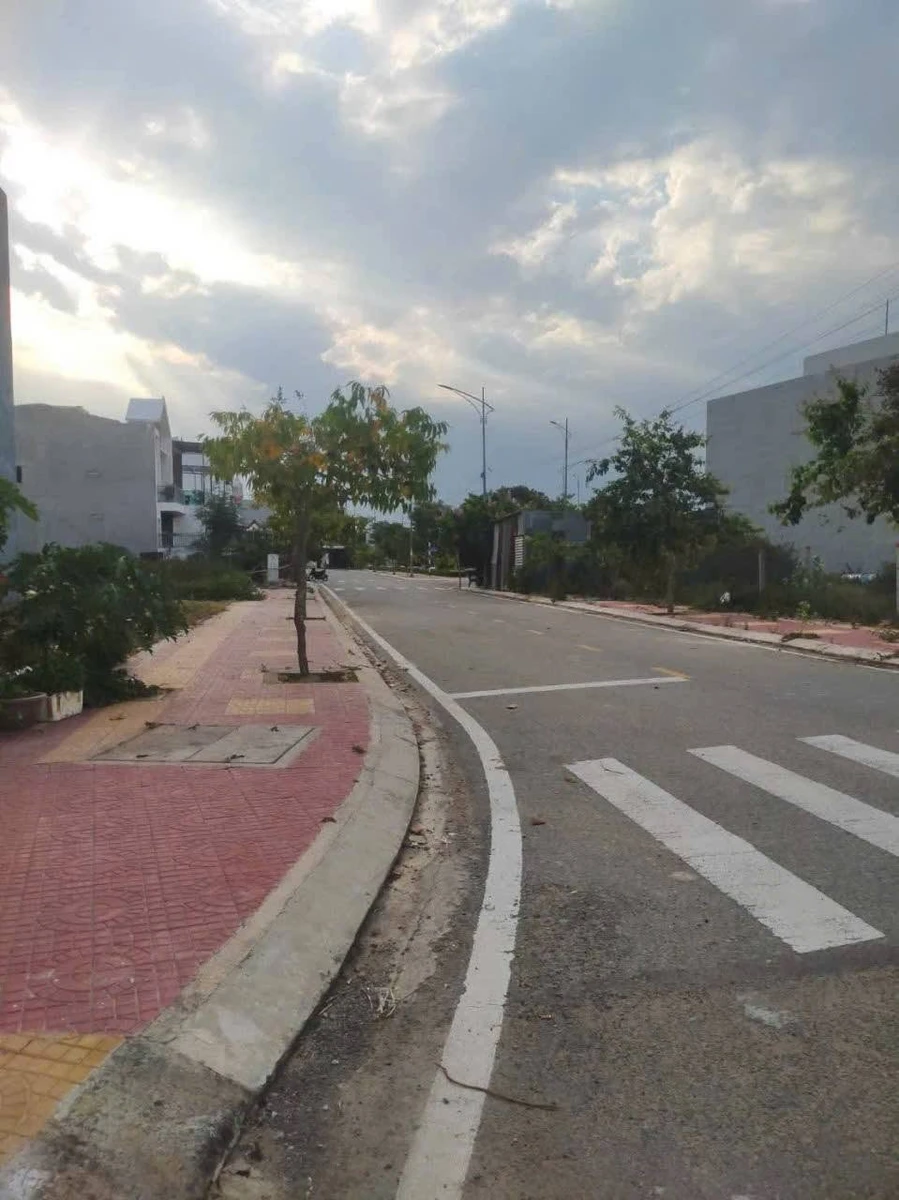 Bán lô góc 2 mặt tiền 104m2 Phan Đăng Lưu Phan Rang - Ảnh thu nhỏ 3