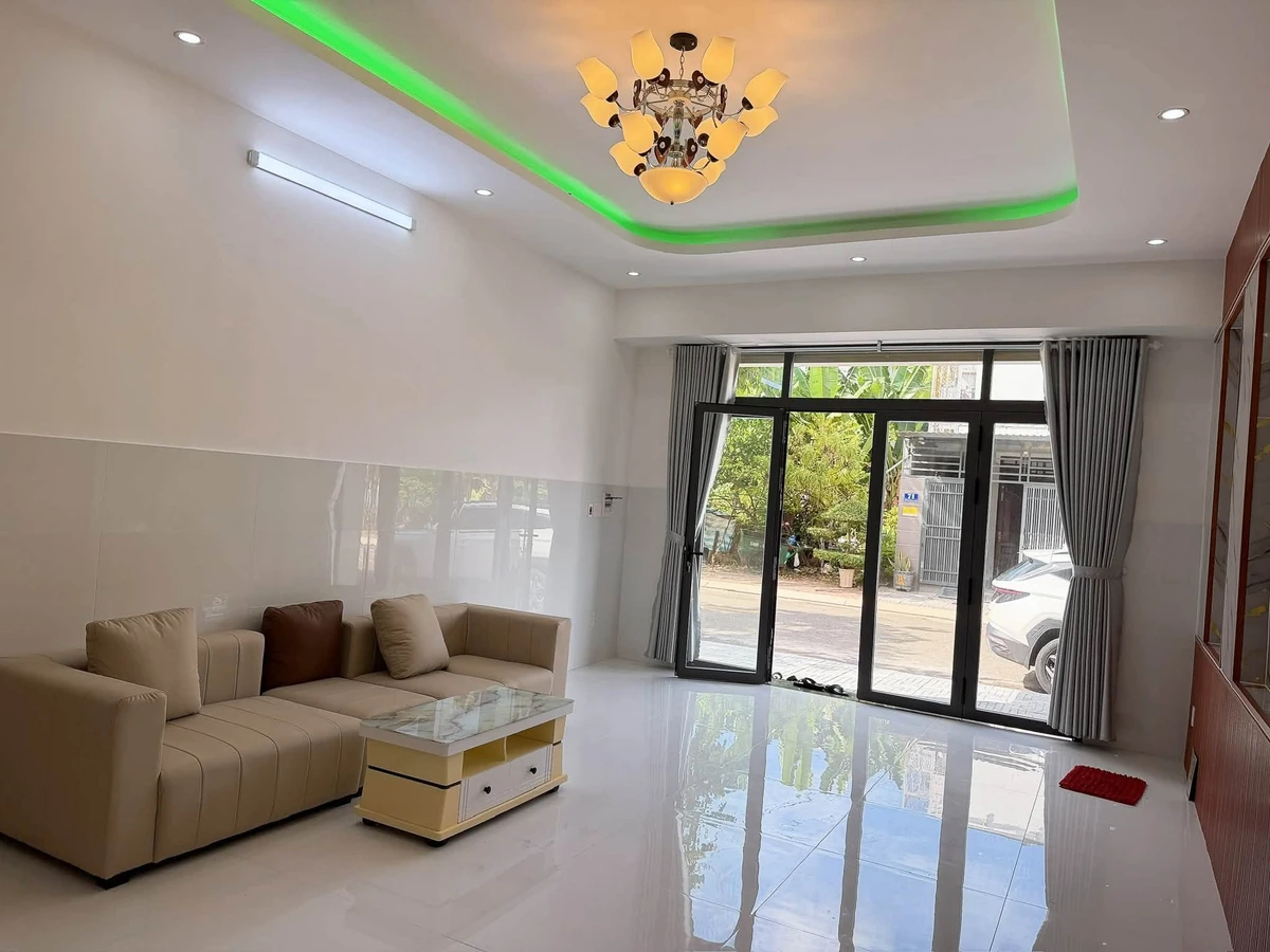 Bán nhà 1 trệt 1 lầu 4PN Chu Văn An Bà Rịa 95m² - 4.2 tỷ - Ảnh thu nhỏ 4